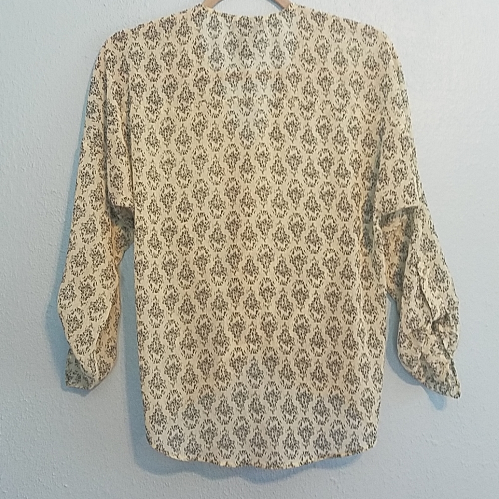 Sheer Top - Picture 2 of 7